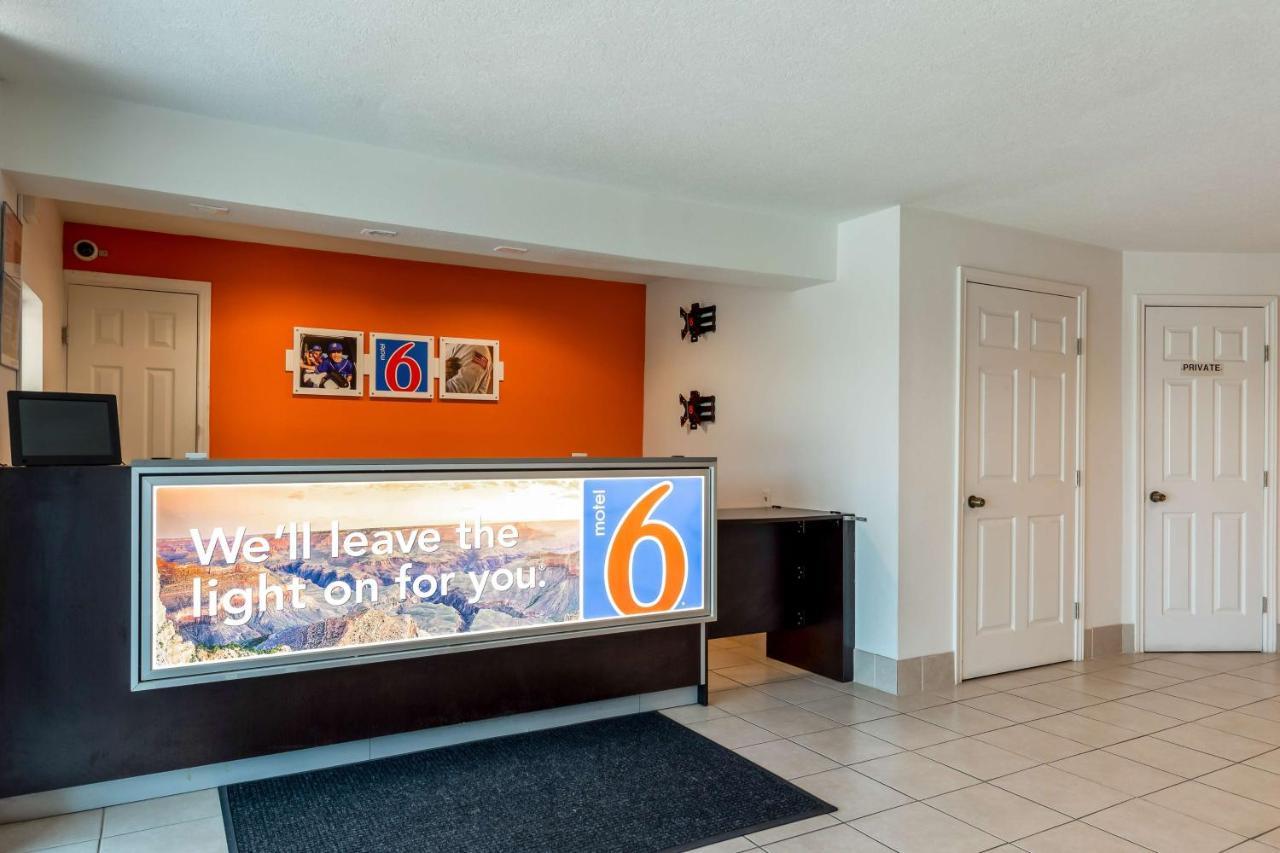 Motel 6-Houston, Tx - East エクステリア 写真